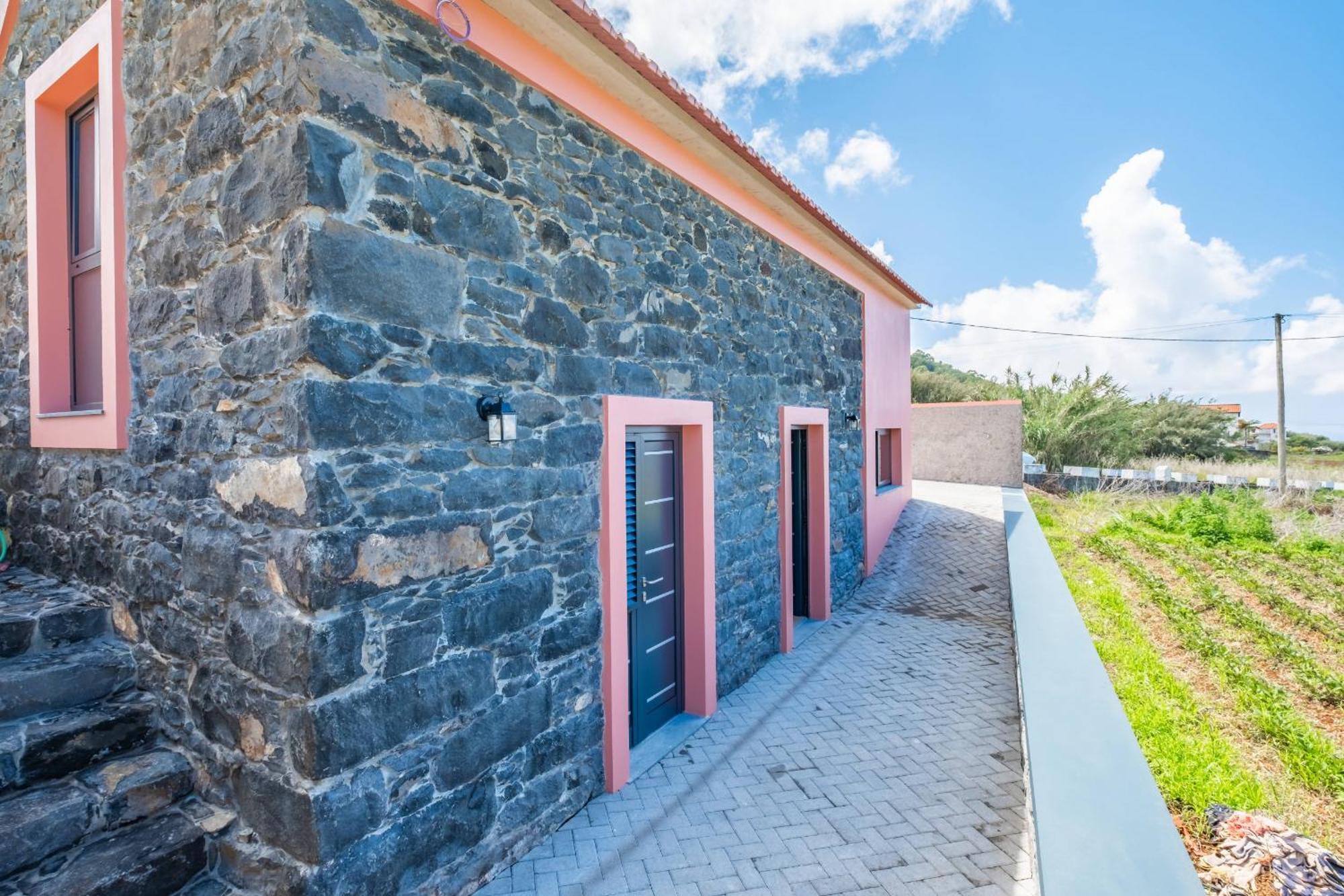 Villa Mountain Retreat By Madeira Sun Travel Porto Moniz Esterno foto